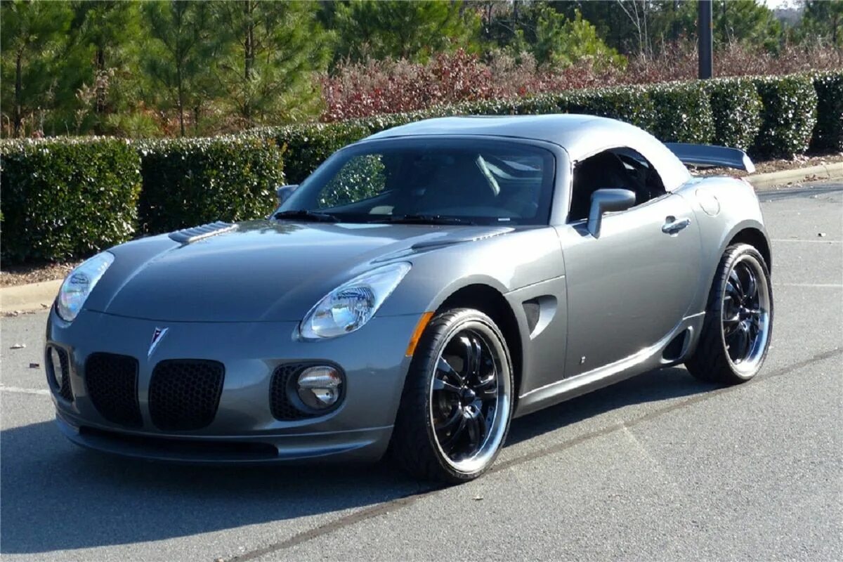 Автомобиля v 1. Понтиак Салтайс. Pontiac Solstice 2006. Понтиак Солтис 2007. Pontiac Solstice 2007.