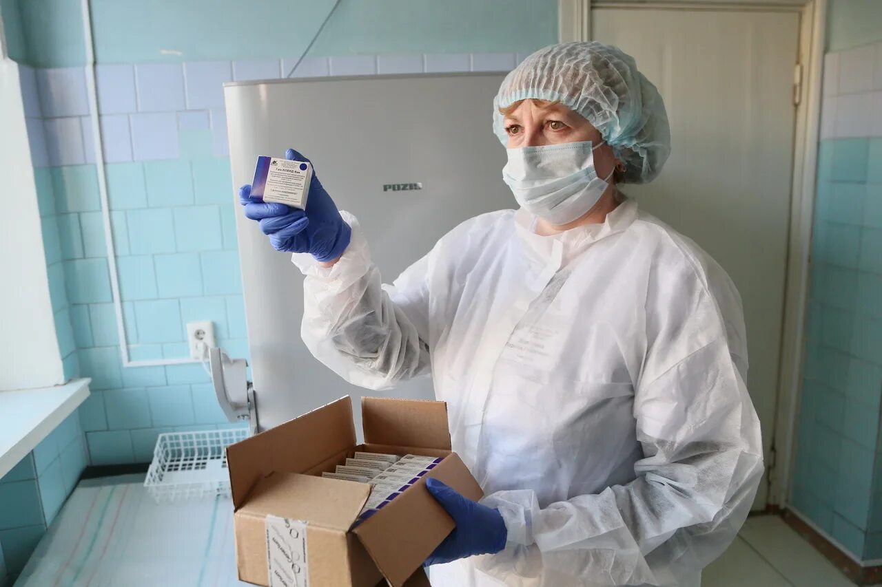 Главврачи вакцинации. Covid. Главврачи вакцинации. Вакцинация детей от гриппа. Вакцинация грипп картинки доктор.