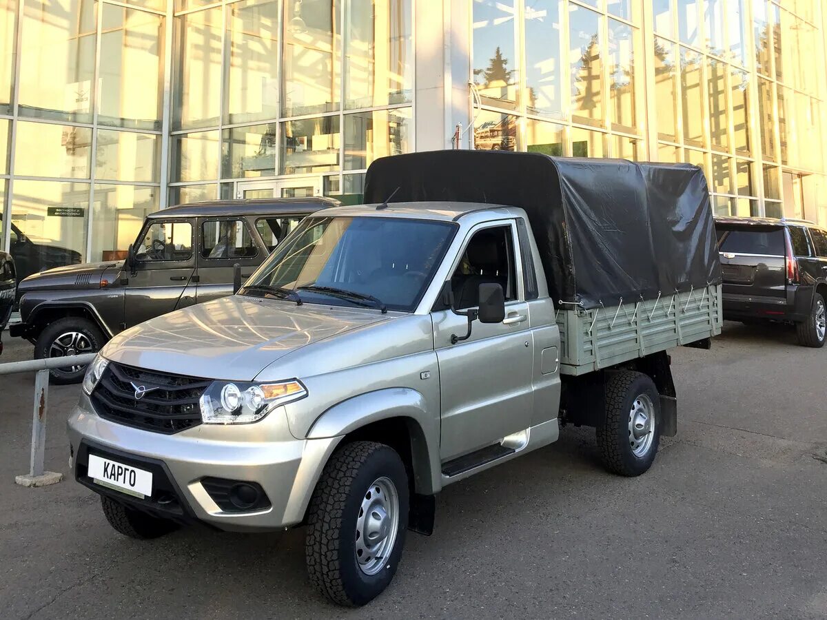 Купить уаз пикап в красноярске. УАЗ Patriot Pickup. УАЗ 2360 карго. УАЗ Патриот Pickup 2021. УАЗ-3163 Патриот пикап.