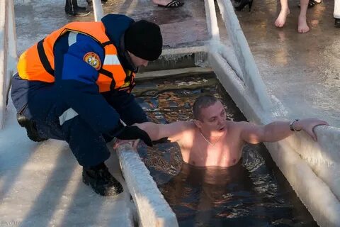 Можно на крещение мыть полы в доме