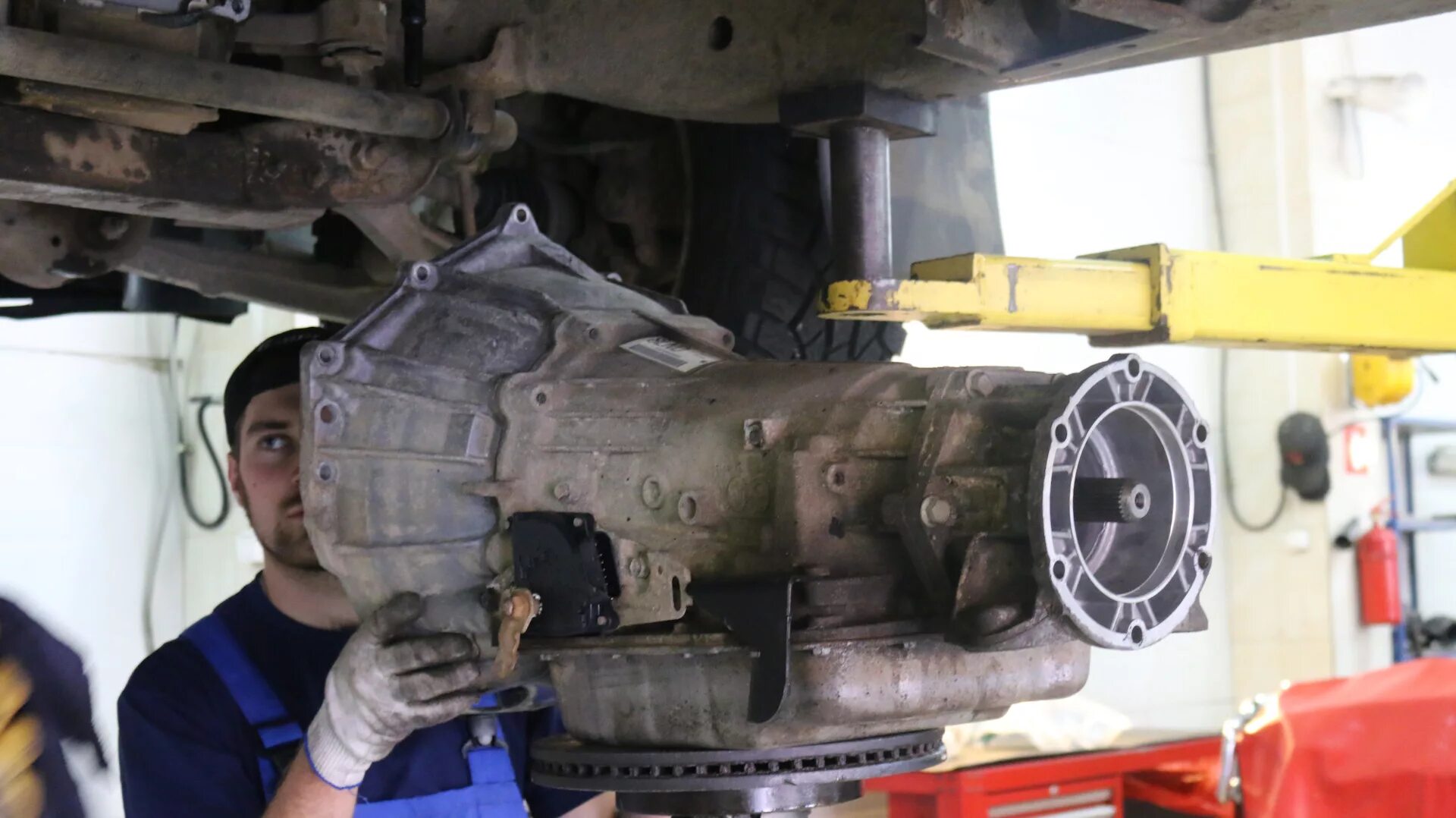 Акпп шевроле тахо 900. Акпп chevrolet tahoe 5.3. chevrolet tahoe 2013 коробка передач механика. фильтр акпп шевроле тахо. электронные системы акпп шевроле тахо 900.