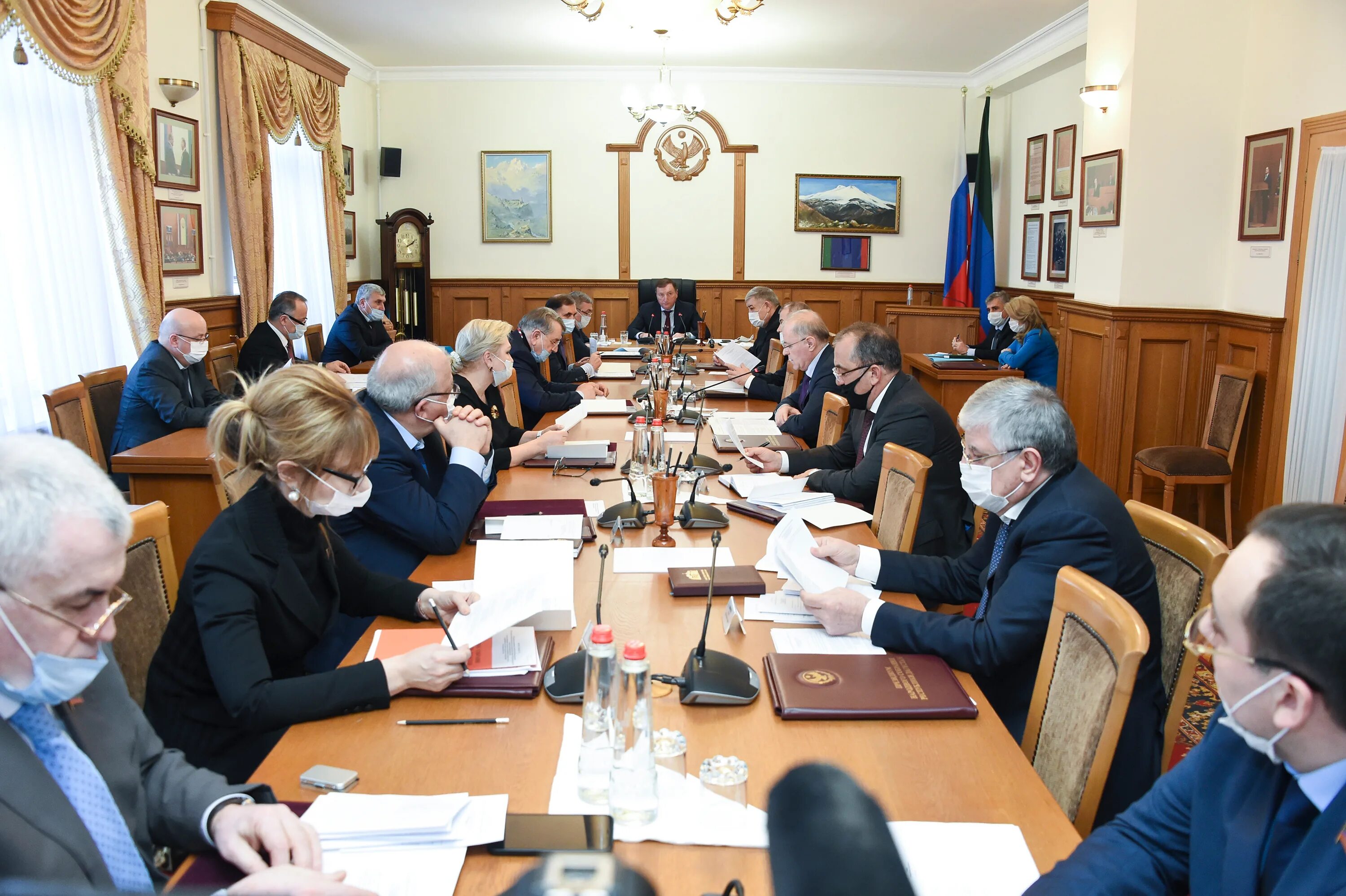 Народное собрание рд сайт. Парламент Республики Дагестан. Народное собрание Республики Дагестан. Народное собрание РД Махачкала. Глава парламента Дагестана.