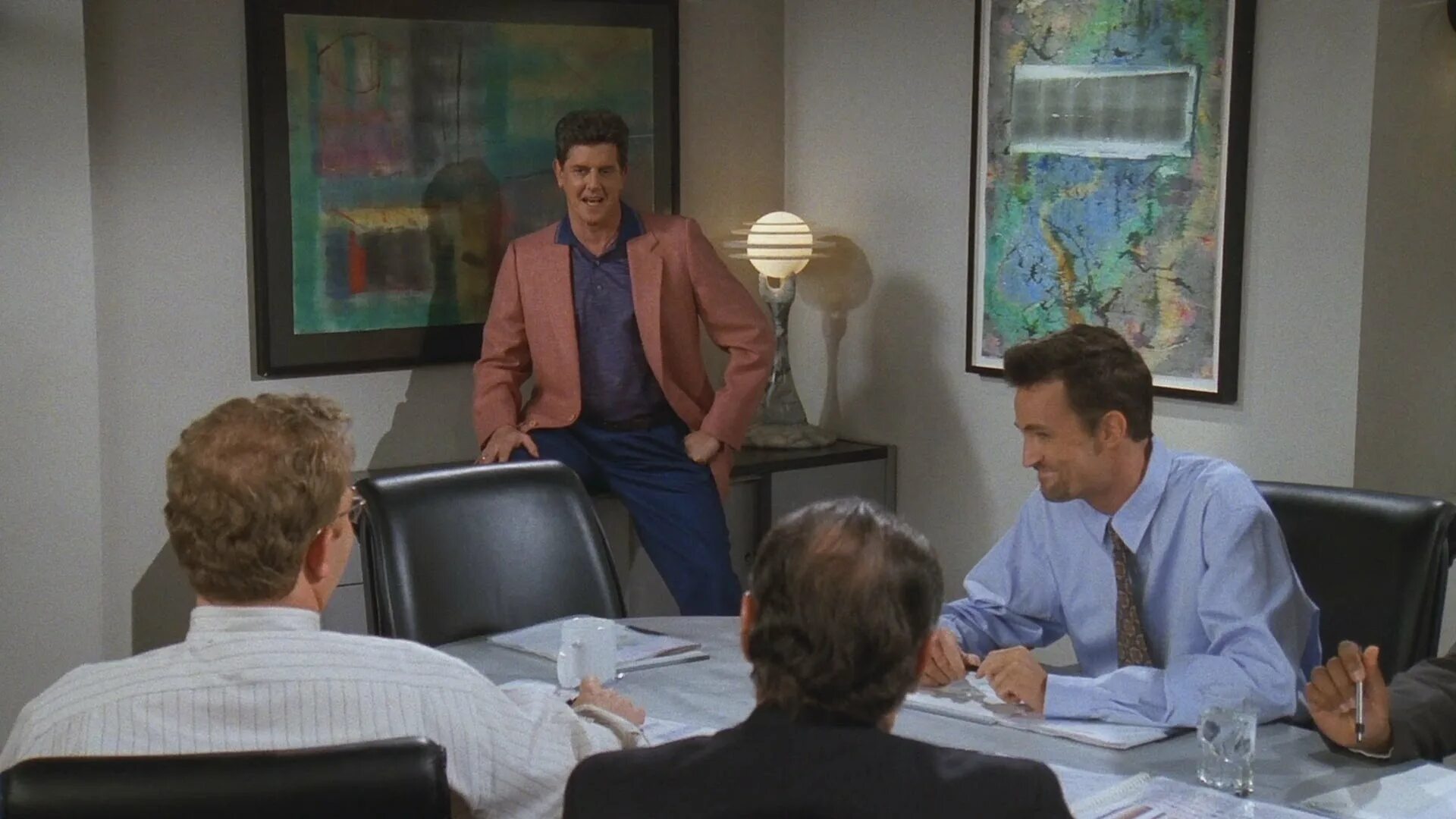 Друзья 8 22. Friends Doug. Chandler's Boss Doug. Doug from friends. Str8 friends.