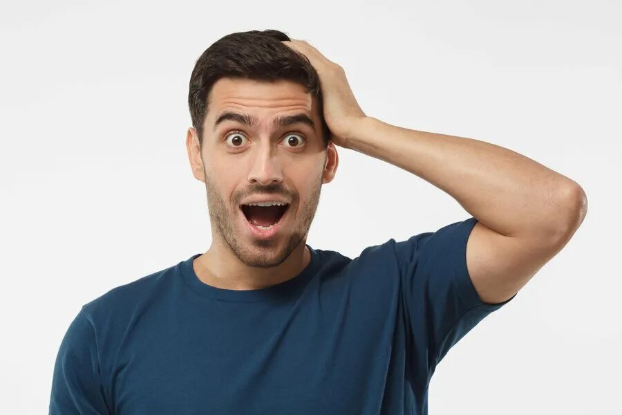 Удивленный мужчина. Удивленное лицо. Италия человек удивляется. Что означает удивленный. Удивленное лицо.