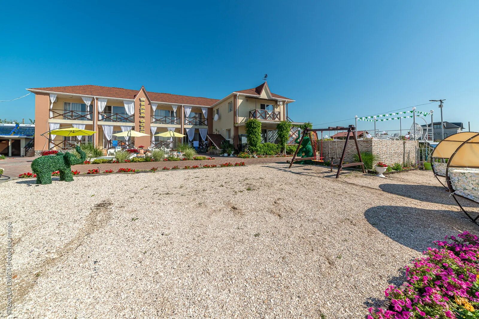 Белый лев белосарайская коса. Урзуф фламинго. Белосарайская коса. Белосарайская коса 2023. Белосарайской косе 2024 отдых.