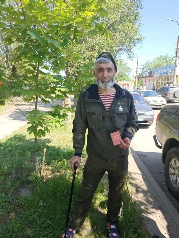 луганск добровольцы. технологический техникум для инвалидов в новочеркасске актовый зал. волонтеры луганского штаба мы вместе. луганск добровольцы. население донбасса и луганска.