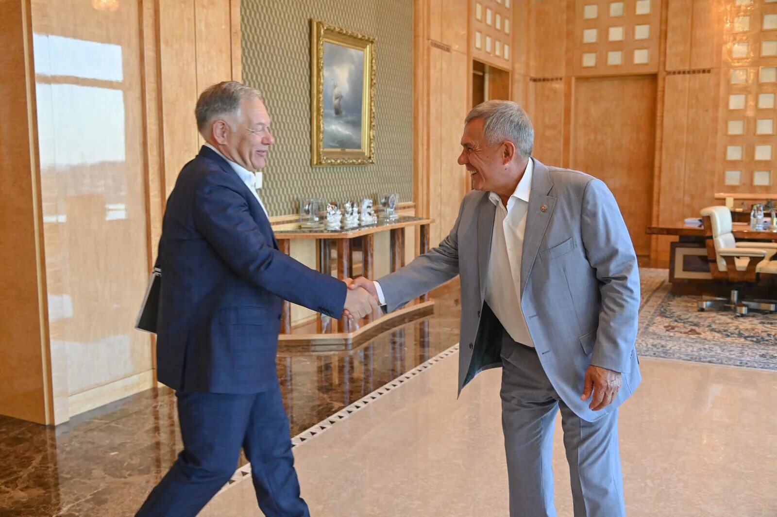 Минниханов младший. Глава татарстана минниханов. глава татарстана 2025.