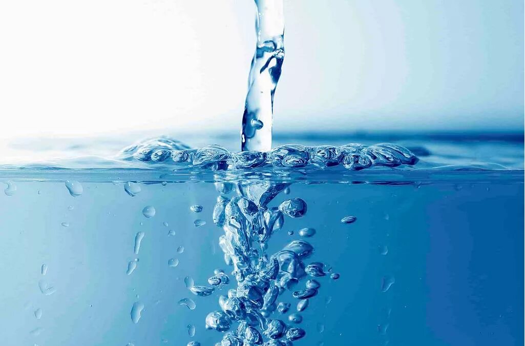 Fluids. Вода иллюстрация. Вода картинки. Чисата шода. Питьевая вода.