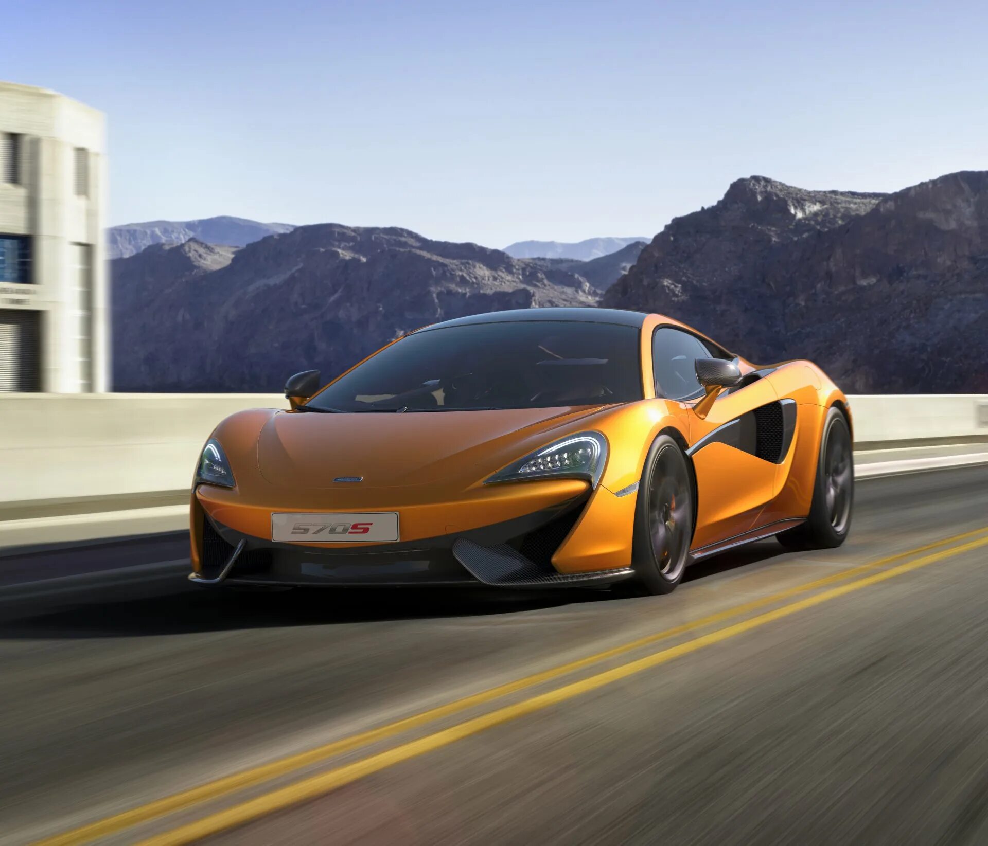 Машина mclaren. MCLAREN 570s. Maclaren 570s. MCLAREN 570s Coupe. MCLAREN 570s gt4.