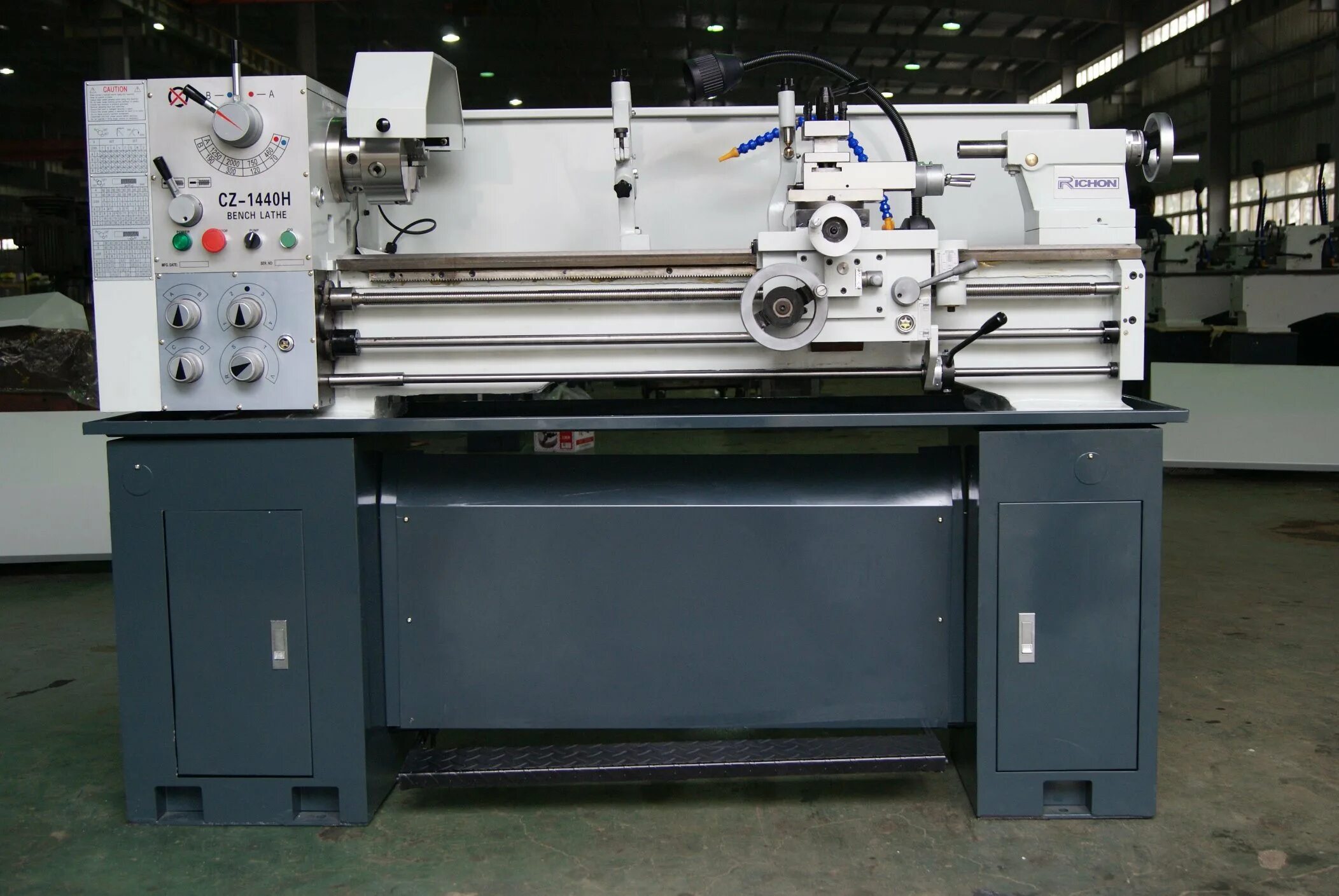 Дешевые станки. Станок токарный jet pwl-1440l 909001m. Прецизионный токарный станок с вариатором. Токарный по дереву wml- 1-05 кратон. Токарный по дереву jet performax.