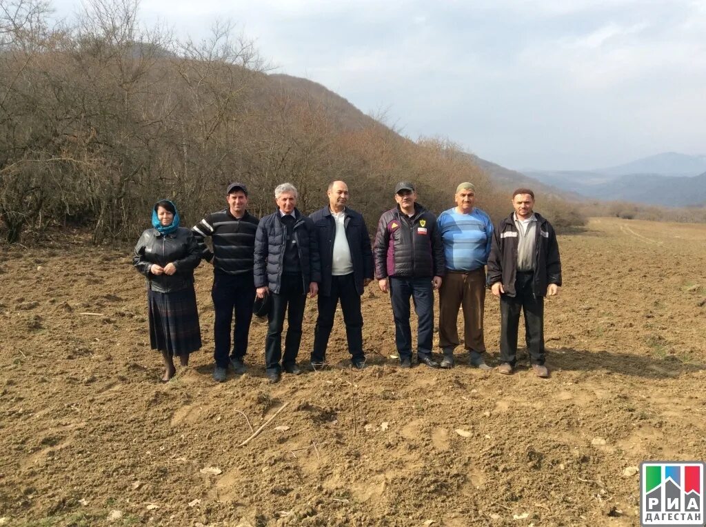 Погода в ичине. Село Хпюк Сулейман Стальский район. Село Качалкент Сулейман Стальский район. Испике Сулейман Стальского района. Село Зизик Сулейман Стальский.