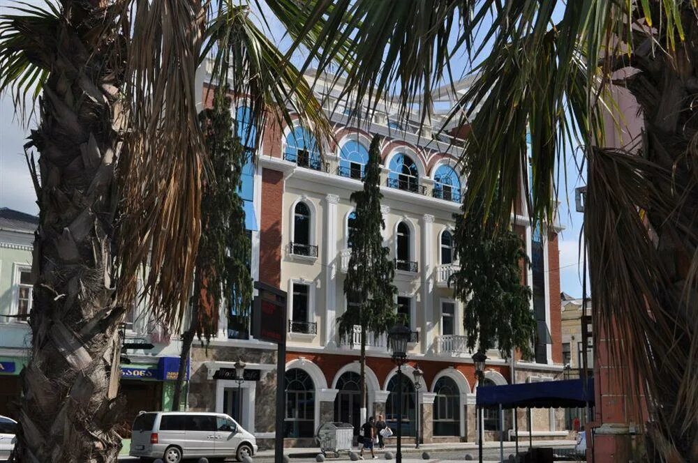 Batumi palace 4 батуми. Batumi palace 4 батуми. Эра палас 4 батуми. Royal palace 4 батуми. Era palace premium 4 батуми.