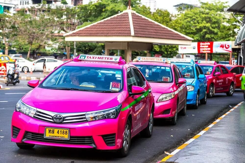 Авто бангкок. Такси Бангкок. Такси Таиланд. Тайское такси. Тайланд Бангкок такси.