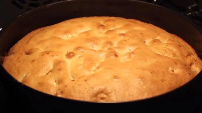 шарлотка с яблоками в духовке. шарлот яблочный. Apple pie (яблочный пирог). творожный пирог с яблоками. пирог с яблоками в духовке.