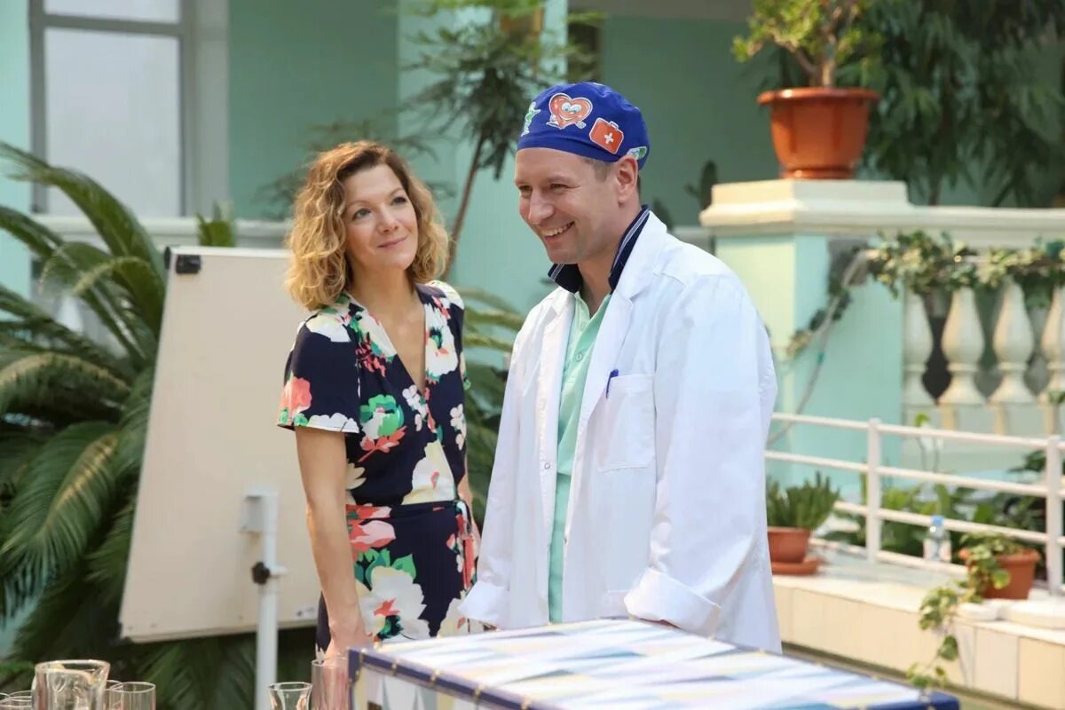 Море солнце. Море солнце склифосовский сериал 2023. Склифосовский где они на море. Склифосовский где они на море. Море солнце склифосовский сериал 2023.