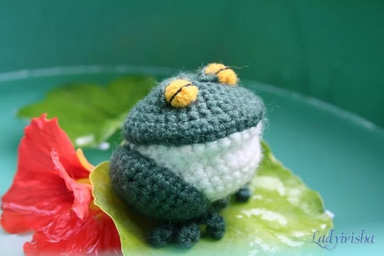 жабьен. жаба рапуха. злая жаба. амплексус у лягушек. жаба жабовна.