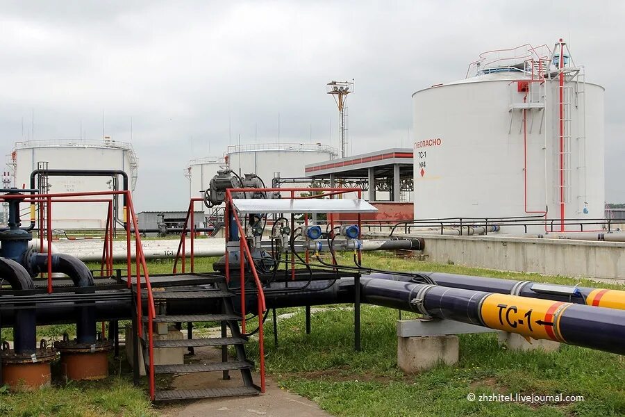 топливно заправочный комплекс.