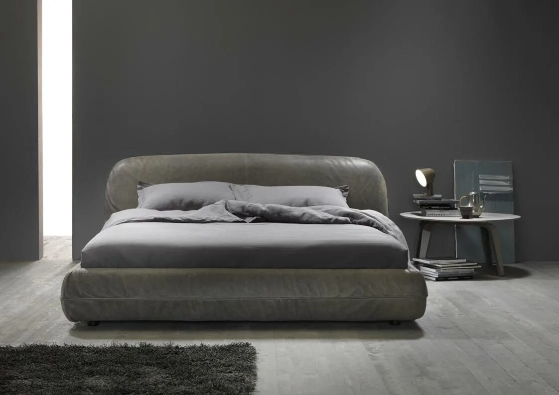 Rolling bed. Кровать rolling. роллинг в кровати это что. кровать двуспальная 180х200 см коричневая rolling. grey stone кровать.
