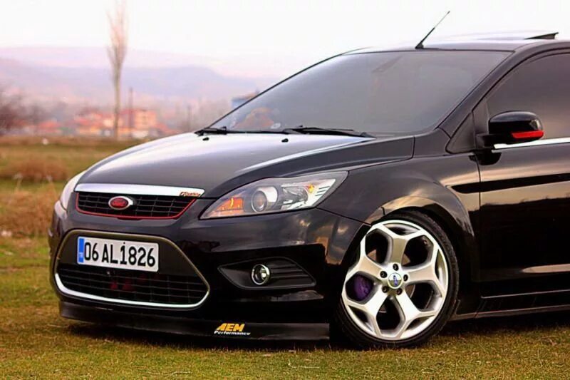 Форд фокус 2 утечка. Ford Focus MK2.5. Ford Focus 2 Tuning Black. Ford Focus St mk2. Ford Focus 2 Restyling Tuning.