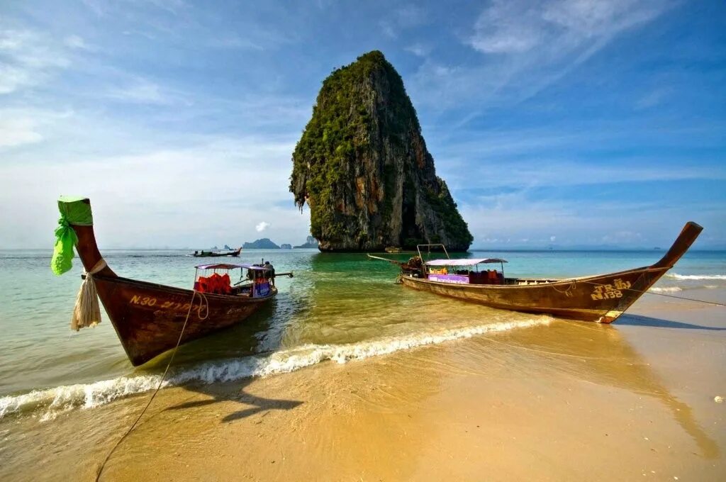 Тайланд в июле 2024. Пхра Нанг Таиланд. Тайланд провинция Краби. Пляж Пхра Нанг. Пляж Краби Таиланд.