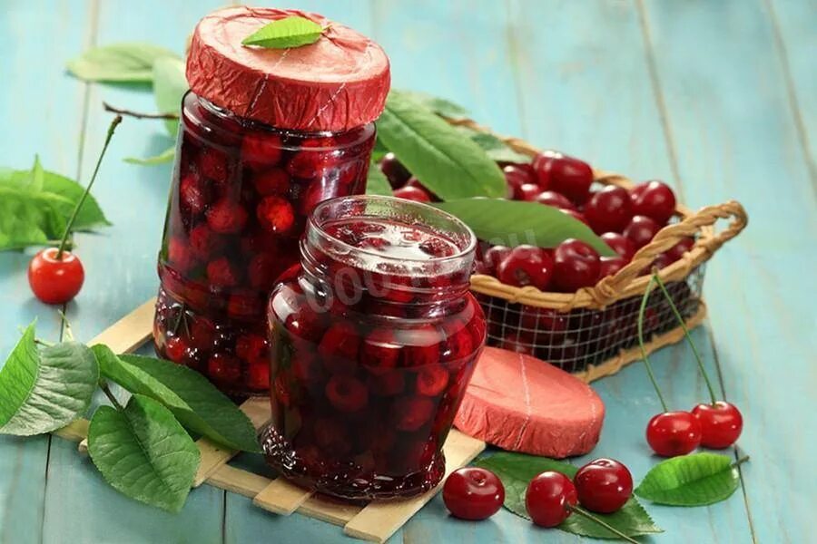 Как сварить компот из вишни. Компоты варенье. заготовки на зиму варенье. вишня в собственном соку. консервированное варенье.