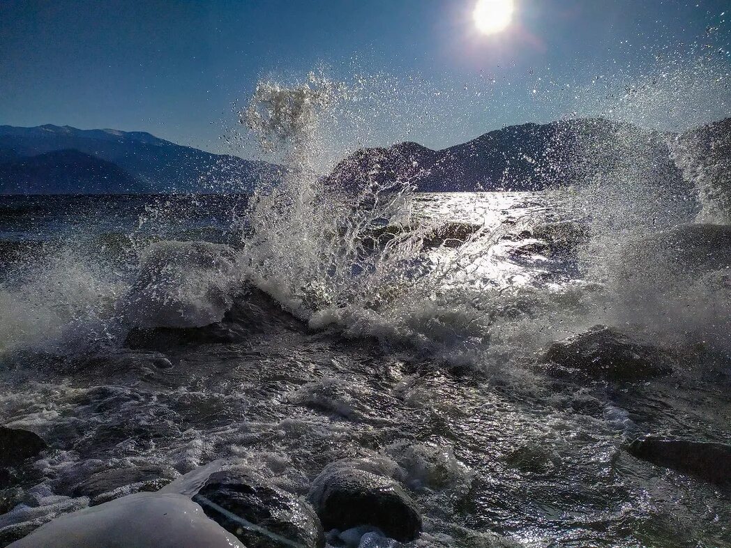 ветер култук на байкале. замерзший байкал. ветер баргузин и сарма. кальянный табак элемент крепость. табак element 200 gr воздух.