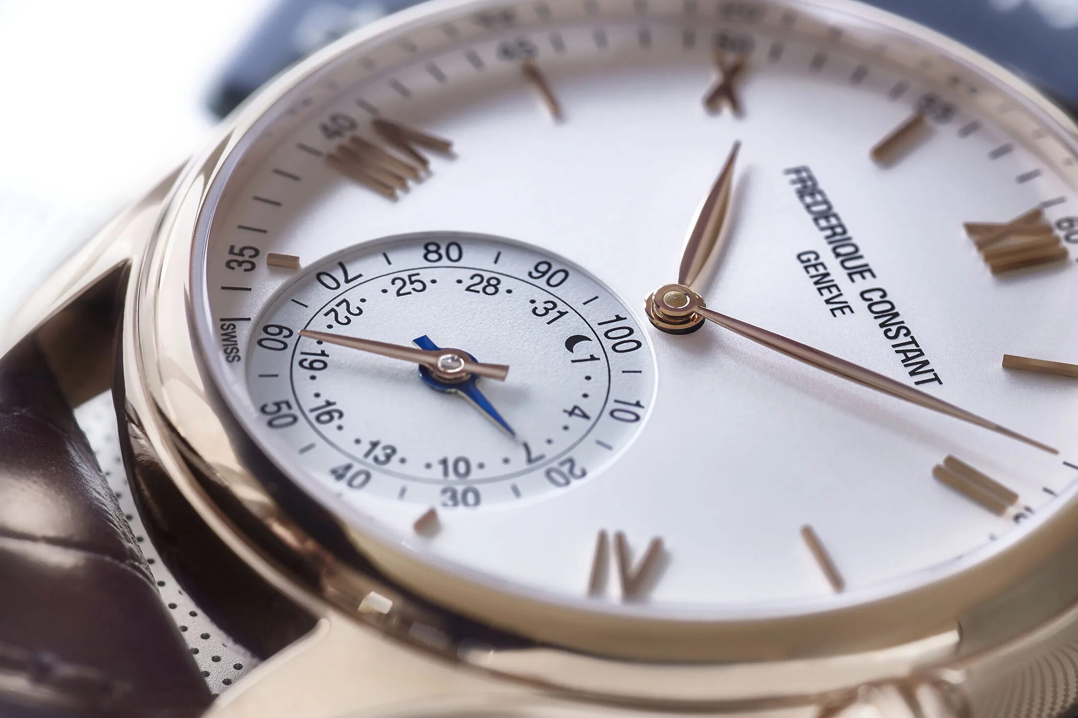 Производство часов в мире. Frederique constant horological smartwatch. часовые фирмы швейцарии. классические швейцарские часы. швейцарский часовщик.