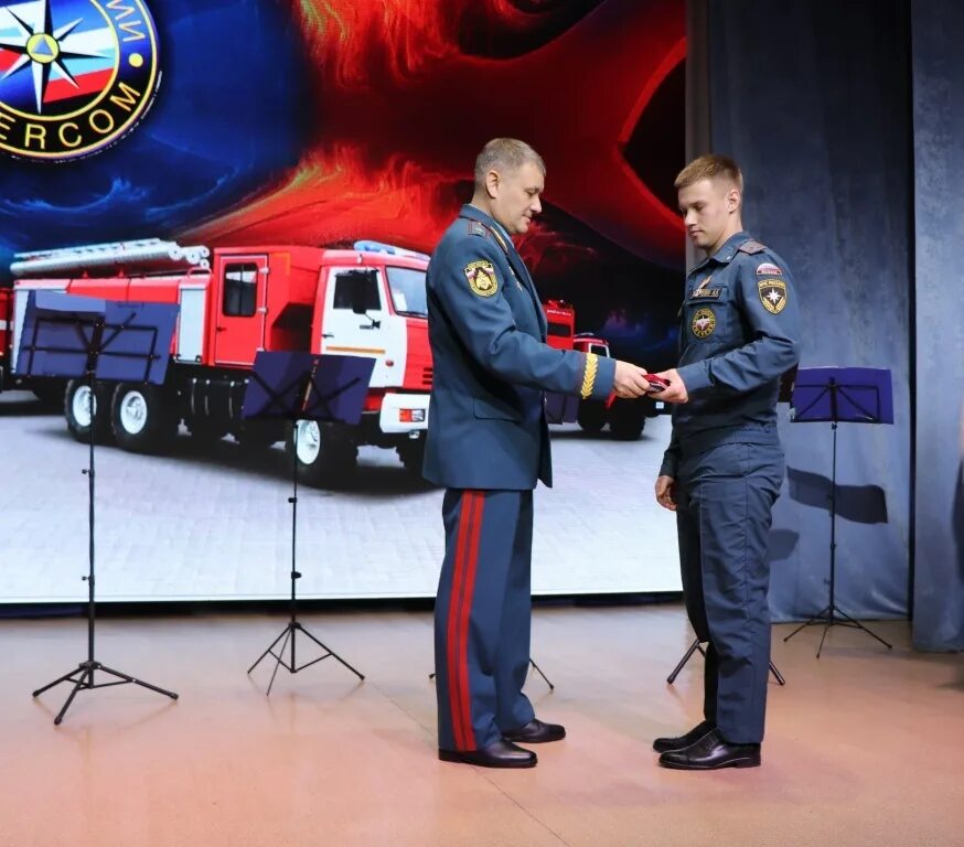 МЧС Белогорск. Награждение МЧС Киров. Пенза награждение МЧС. МЧС Курган награждение.