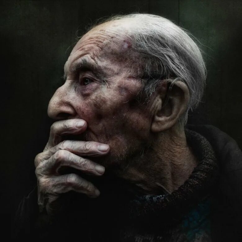 Старый профиль. Лицо старика в профиль. Старый профиль. Злой старик. Stephan vanfleteren фотограф.