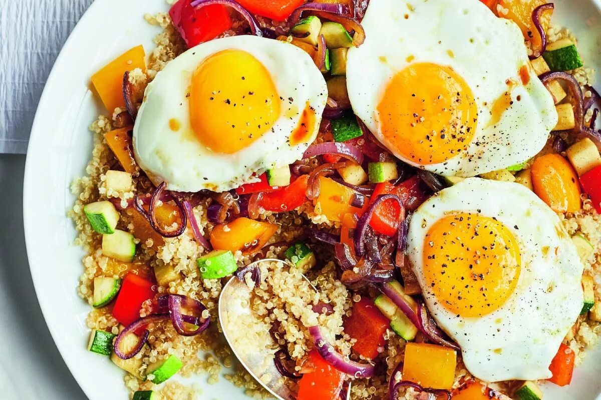 Filling meals. Sunny Eggs. Sunny Side. Toast with Vegetables and Egg. Sunny Side Eggs Recipe.