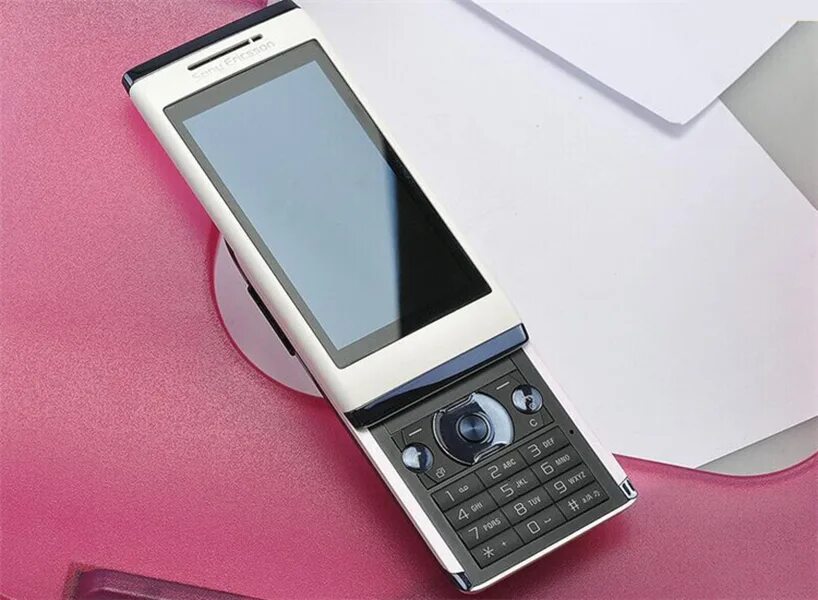 Sony слайдер. Sony Ericsson u10. Sony Ericsson Aino u10. Телефон Sony Ericsson слайдер белый. Sony Ericsson Flip Phone.