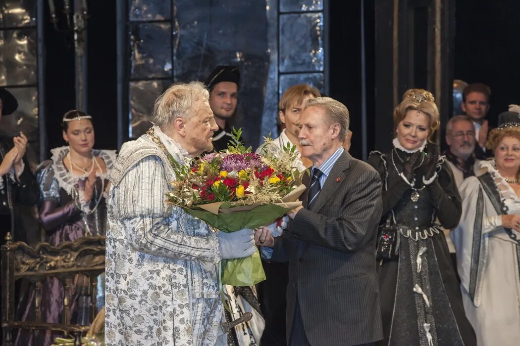 театр на ордынке королева. театр на ордынке королева. малый театр сцена на ордынке. театр на ордынке королева. театр на ордынке королева.