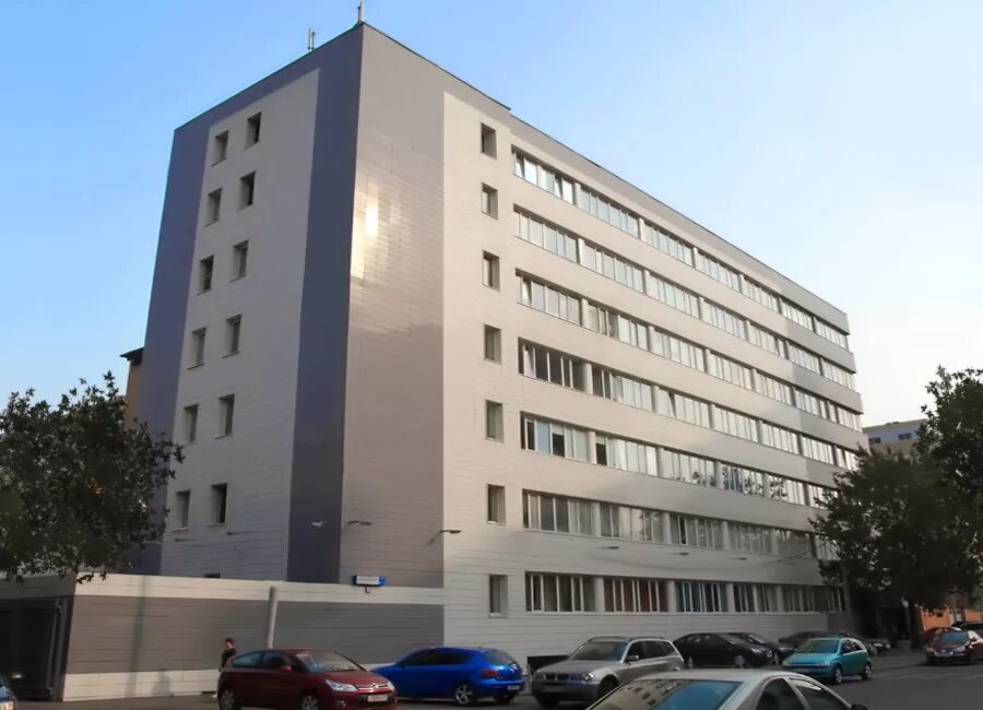 11. 2. Москва, ул. Ул. Москва, 4-я магистральная улица, 11.