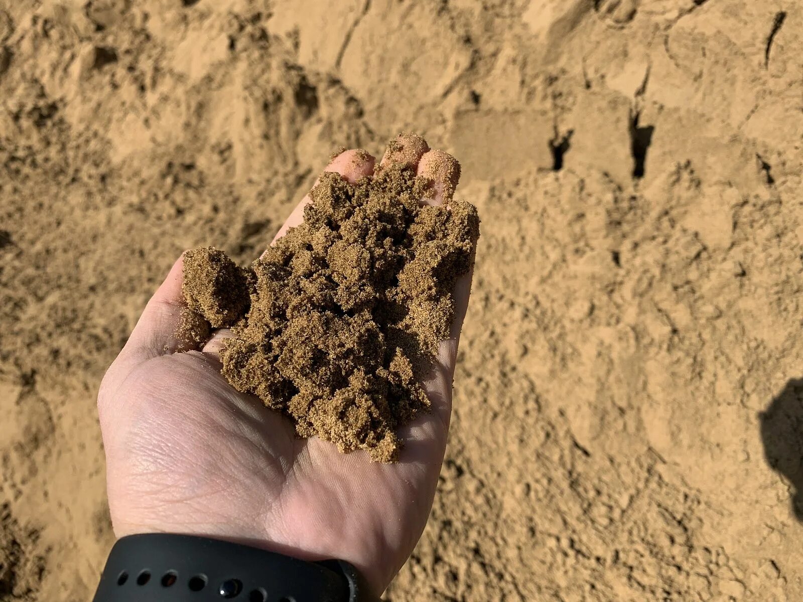 Песок строительный. Песок горный. Песок 2-2,5мк речной песок?. Песок природный. Продажа песка.