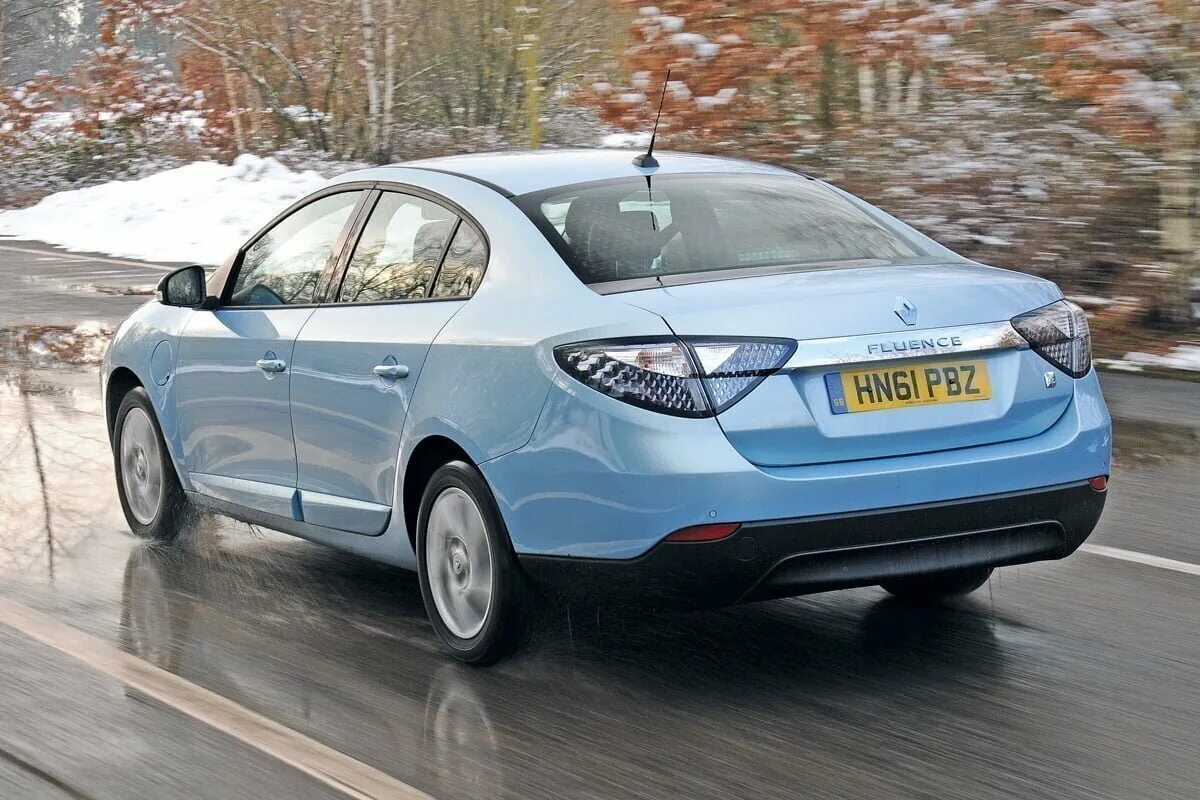 Megane fluence. Рено Флюенс 2022. Рено Флюенс 2023. Renault Fluence z.e.. Renault Fluence (2009-2017).