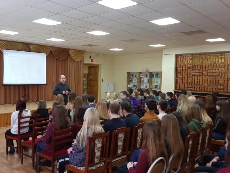 Волго вятский колледж информатики. Волго вятский колледж киров герцена 41. Волго вятский колледж информатики. Ввкифпу колледж киров. Волго вятский колледж киров.