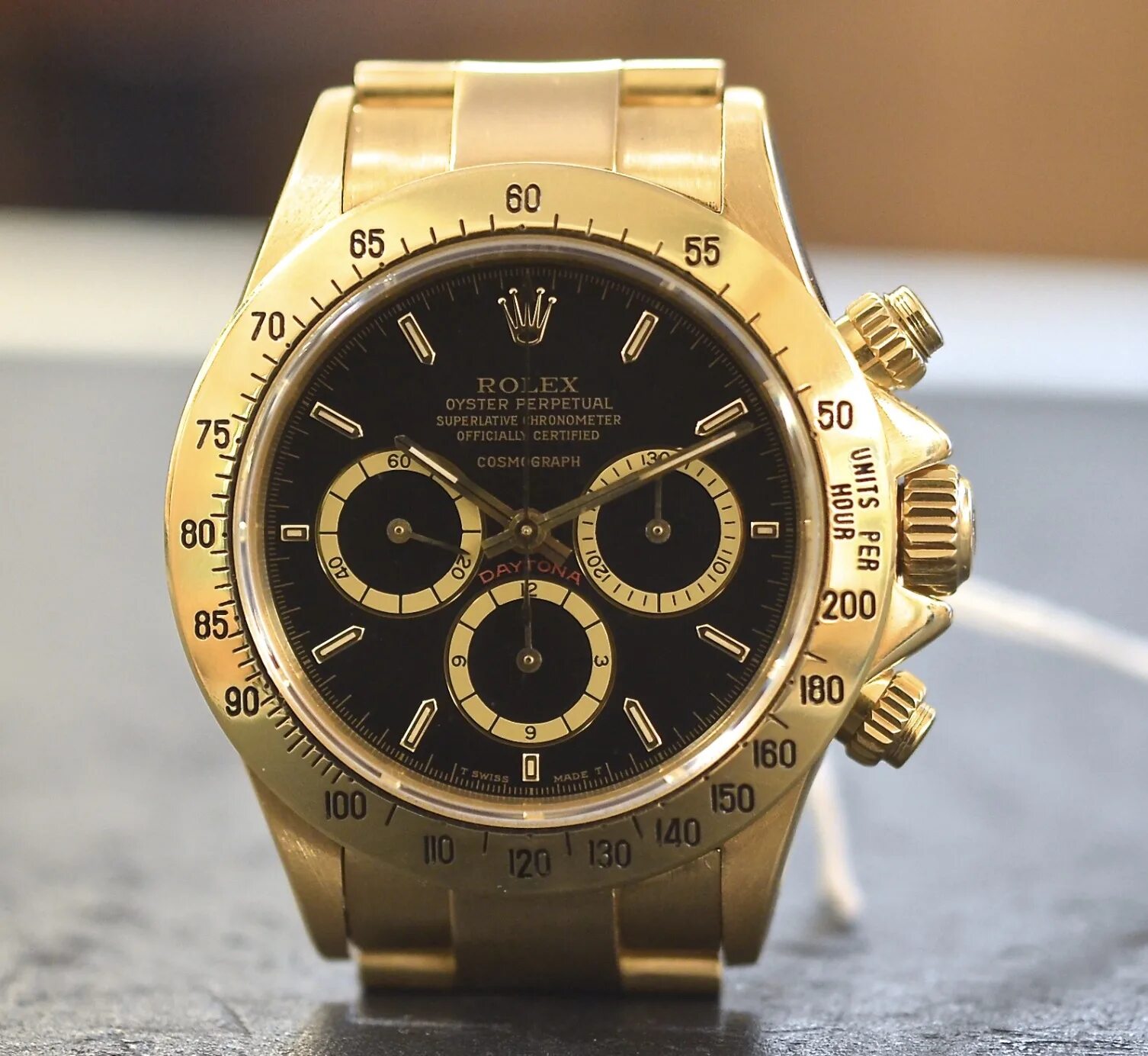 Часы дороже ролексов. Часы ролекс Дайтона. Rolex Daytona 14. Ролекс в4401. Rolex Daytona 1998.