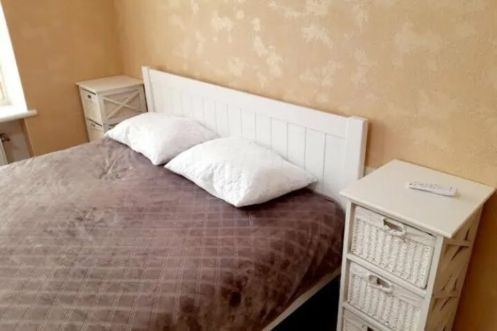 квартира2ком в калуге бес просреднасеверном. калуга спальный район. снять 2 комнатную в калуге. комната на сутки на калужский. вилонова 38 калуга.