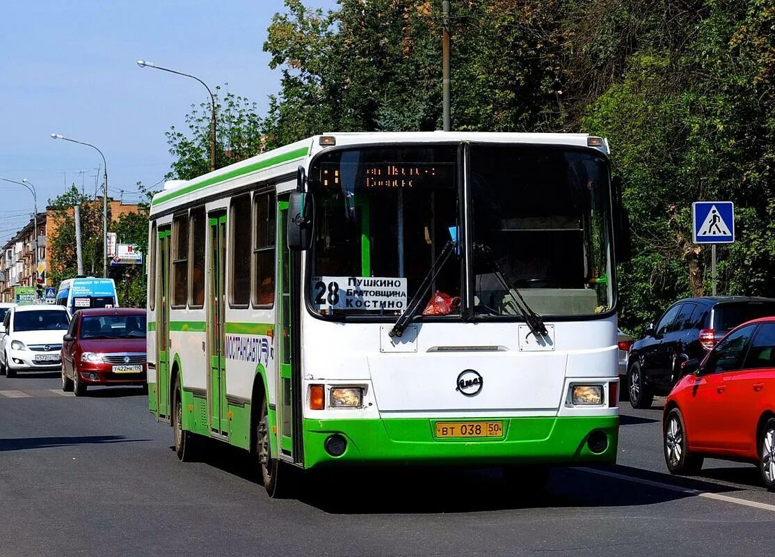 Общественный транспорт 28. ЛИАЗ 5256 В Пушкино. 519 Автобус Москва. Костино Пушкино автобус. Автобус 28 Пушкино Костино.