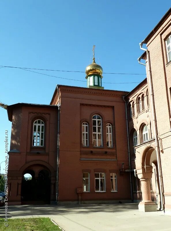 коломенская духовная семинария кельи. исповедь в сретенском монастыре. духовное училище самара. храм евангелиста иоанна богослова в саратове. трехсвятительский храм семинария голутвин.