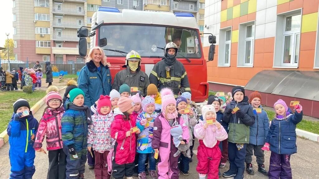 Вакансии в детском саду в балашихе. Аленький цветочек садик балашиха. фото дети получили 1 место в детском саду.