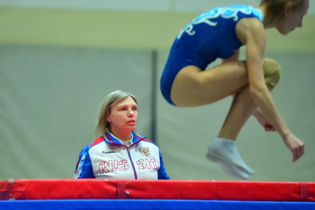 Чемпионат россии по батуту. Турнир по прыжкам на батуте в Сочи.