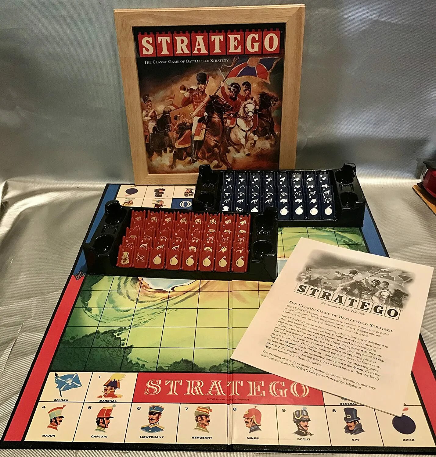 Стратего настольная игра. Советская настольная игра сражение Stratego. Настольная Военная игра Стратего. Стратего карточки воинов. Настольная игра стратего