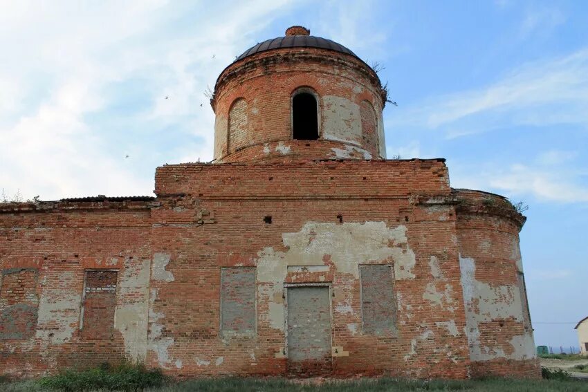 Таловка калининский район саратовская область. Церковь Димитрия Солунского Мордово. Мордово Саратовская область Красноармейский район. Церковь Мордово Саратовская область. Церковь село Таловка Саратовская область.