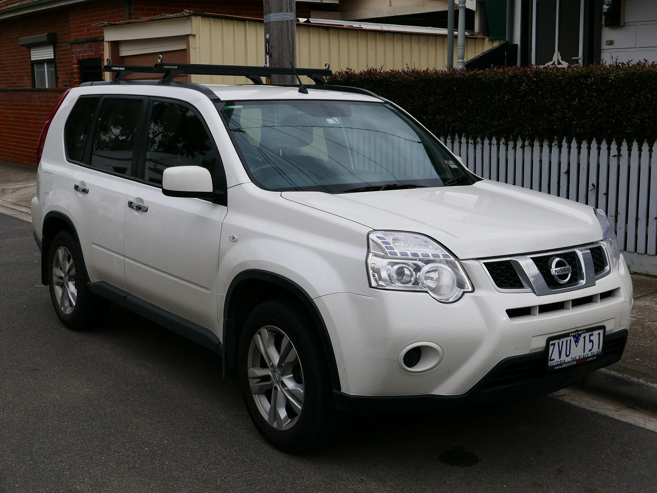 Nissan x-Trail 2013. Nissan x-Trail t31 2013. Nissan x-Trail t31 белый. Nissan x Trail 2010 белый. X trail t31 2013