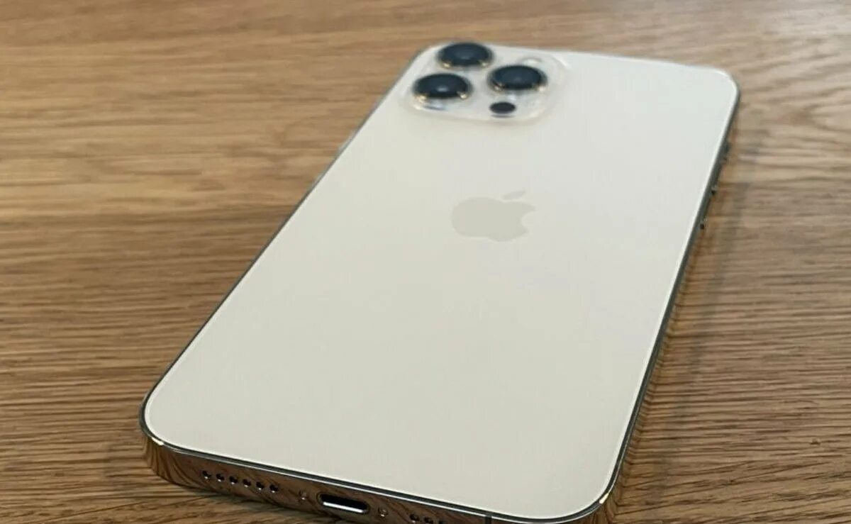 Айфон 11 ест есим. Apple 13 Pro Max. Iphone 13 Pro Max Silver. Iphone 13 Pro Max серебристый. Айфон 13 белый 256 ГБ.