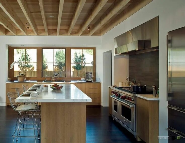 Chairish For Chic And Unique Homes Country kitchen designs, Wood ceilings, False