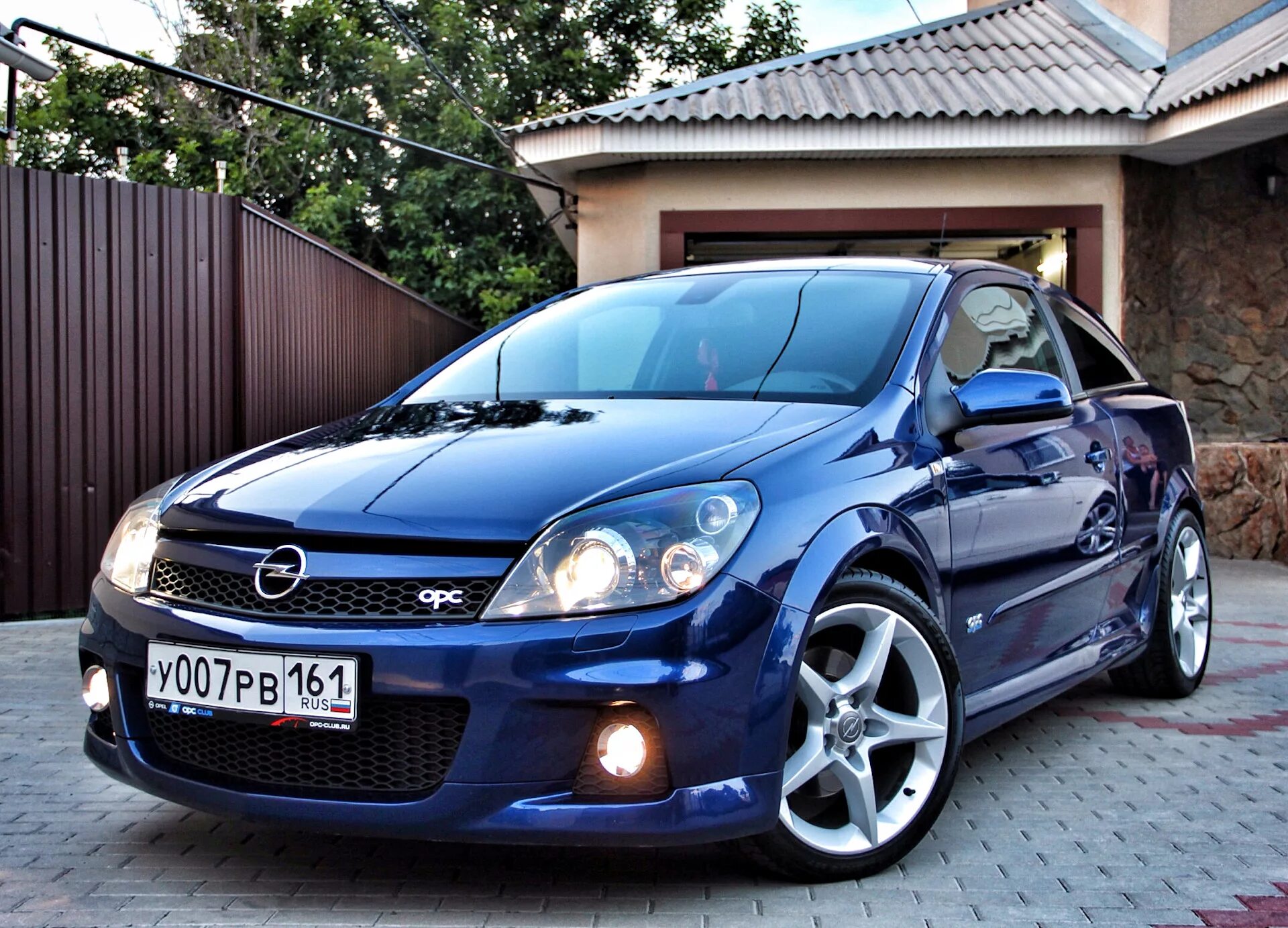 Astra h тюнинг. Astra h тюнинг. Opel astra h gtc. Opel astra gtc 2010. Opel astra h 2007 tuning.