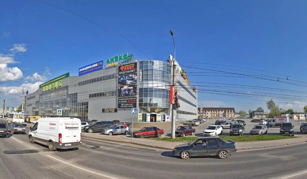 липецк ул студеновская 124а. г. боулинг в липецке. г. газпромбанк липецк адреса.