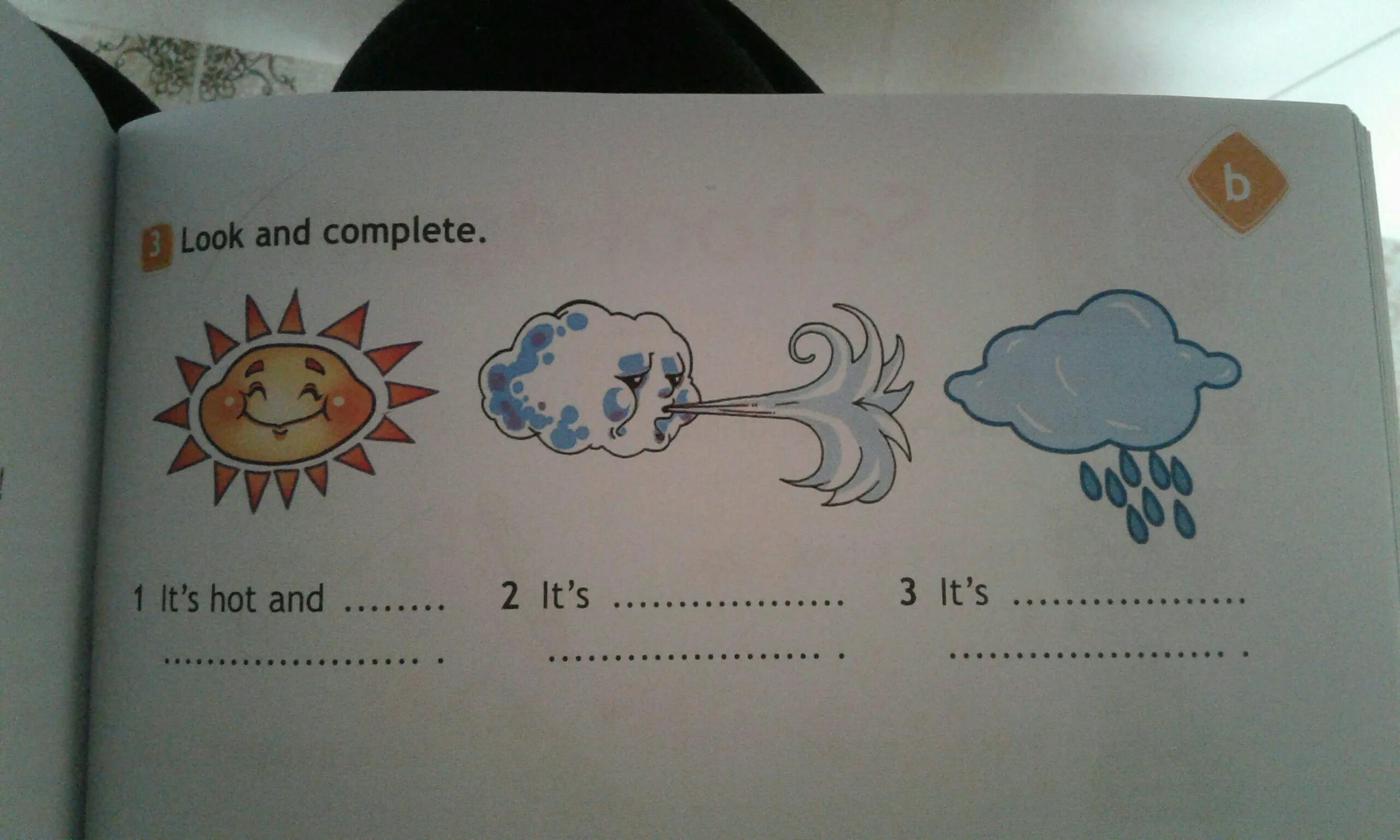 английский look and complete. Read and write 3 класс. Complete look. Look and complete. Complete look.